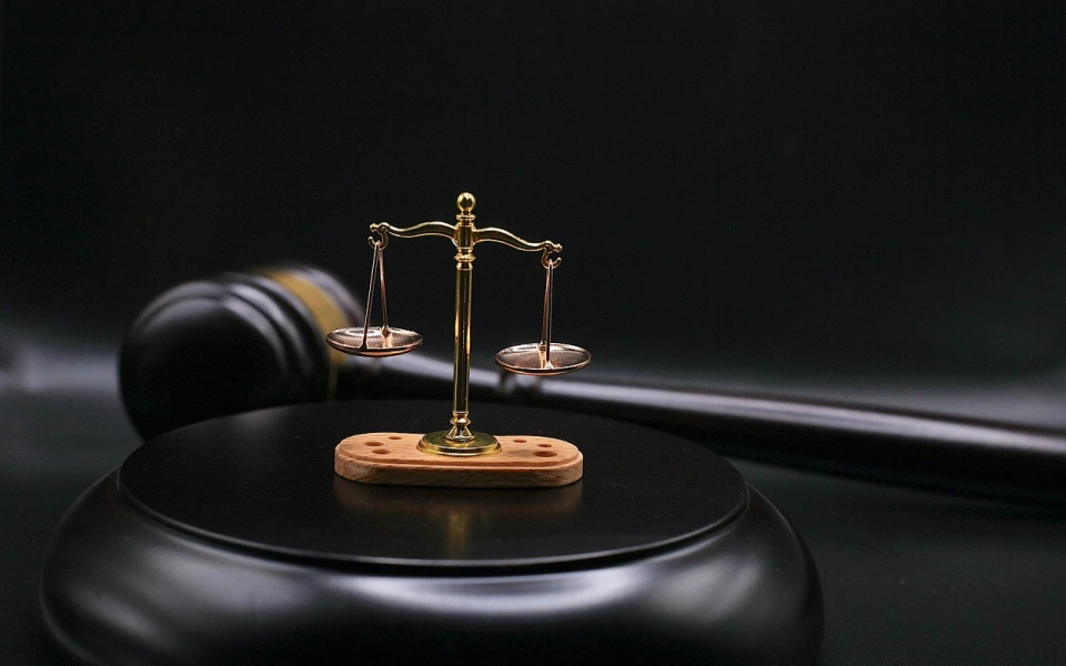 5 Essentials for a High-Converting Law Firm Website